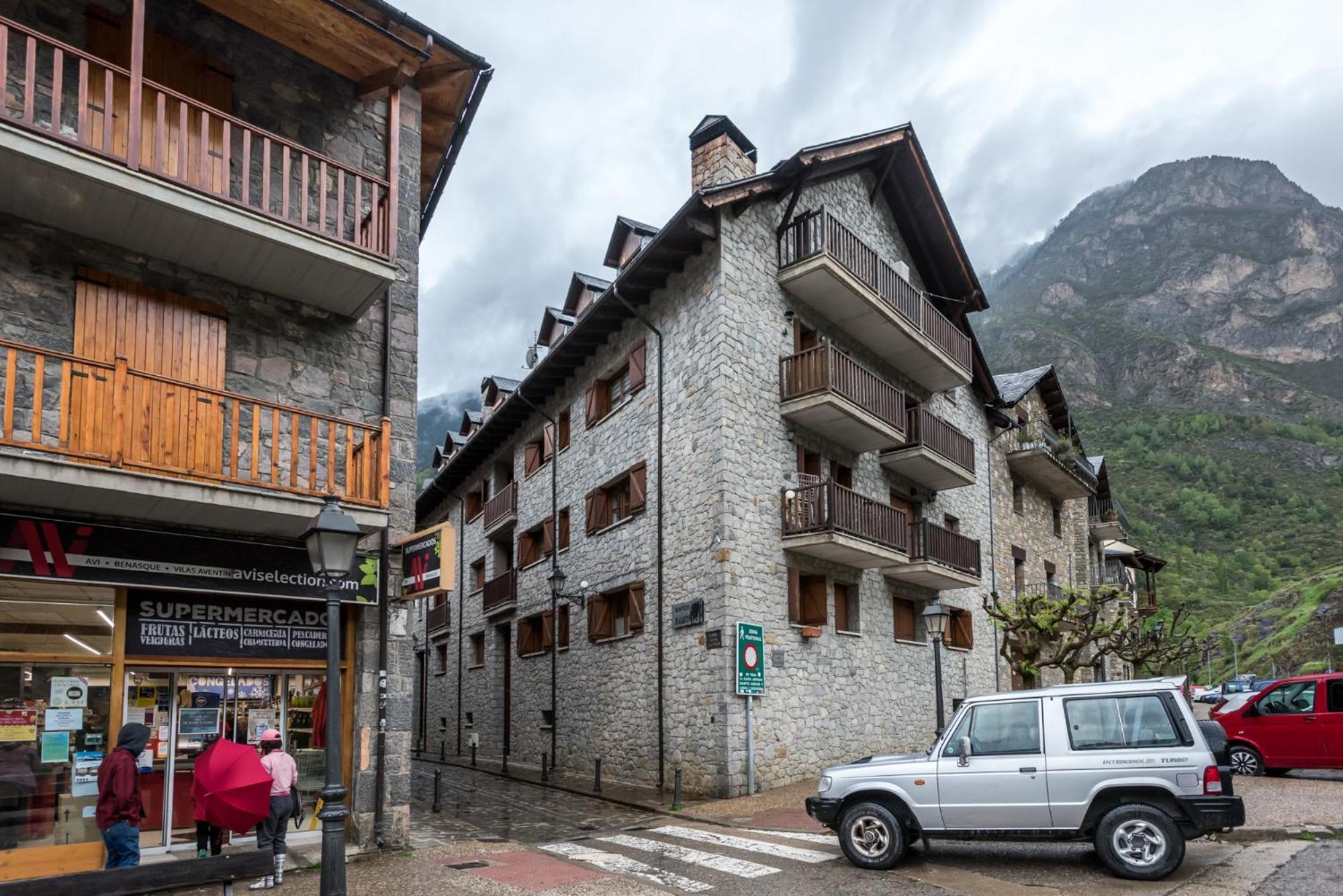 Apartamento La Benasquita ベナスケ エクステリア 写真